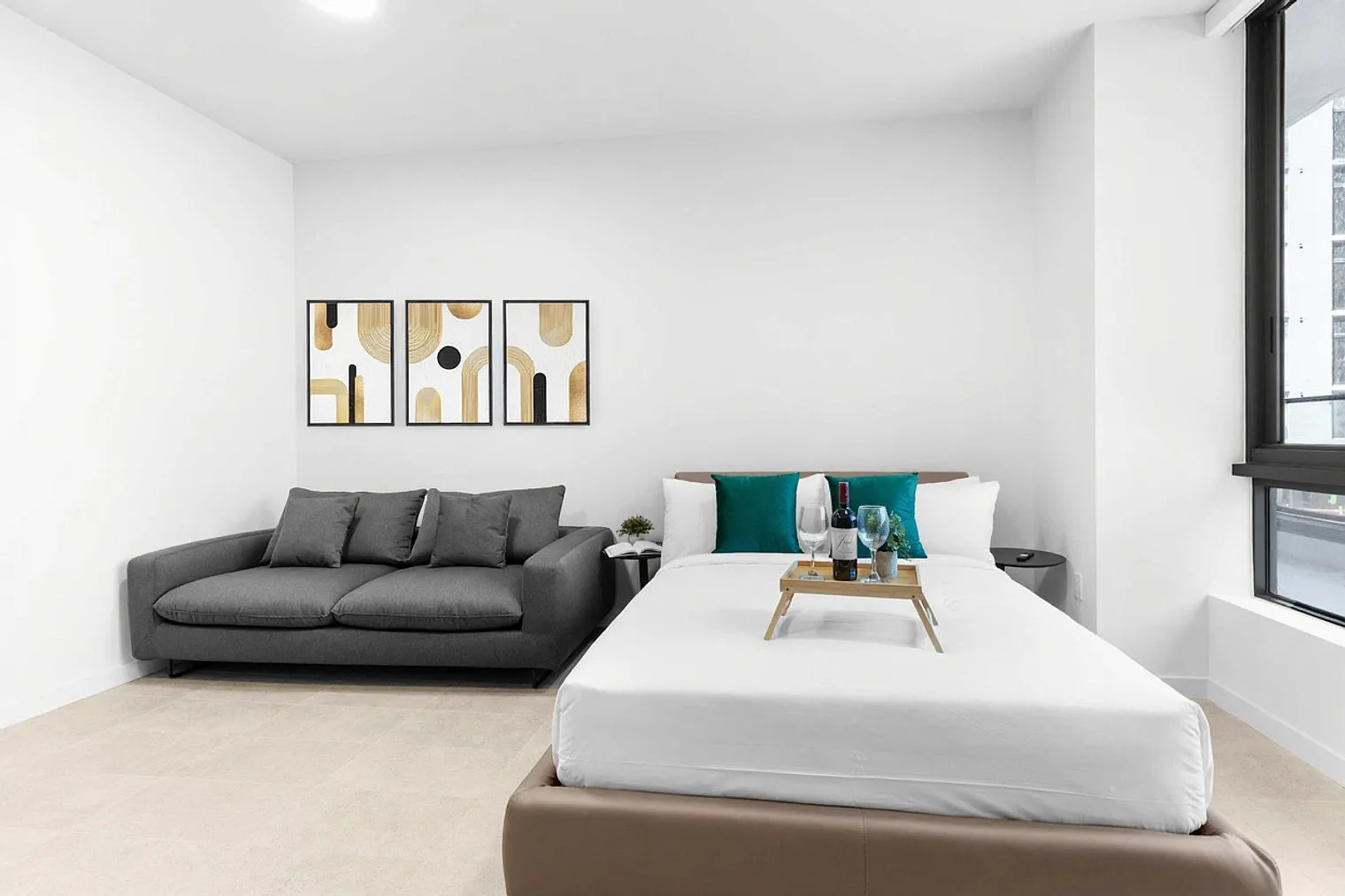 Studio, 1.0 bath, 430 sqft, $2,495 — Photo 3
