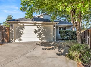 7455 Division Rd, White City, OR 97503