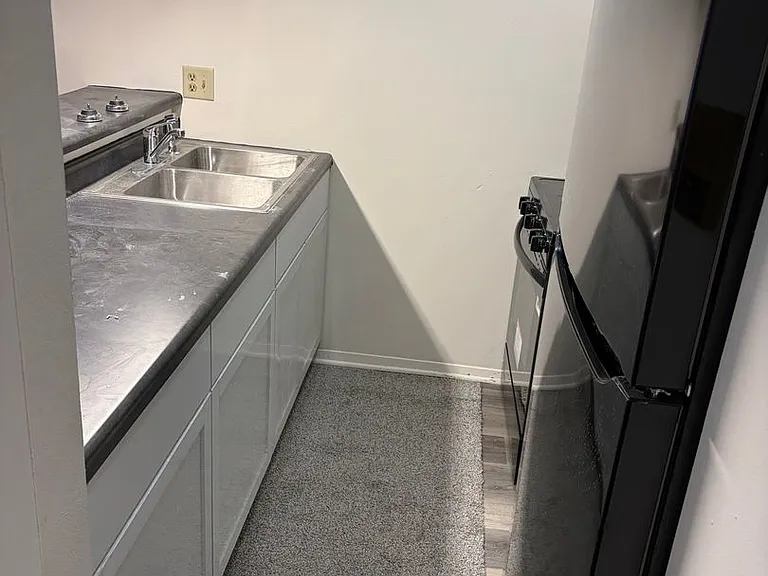 827 Evergreen Dr #101-204 — Photo 2