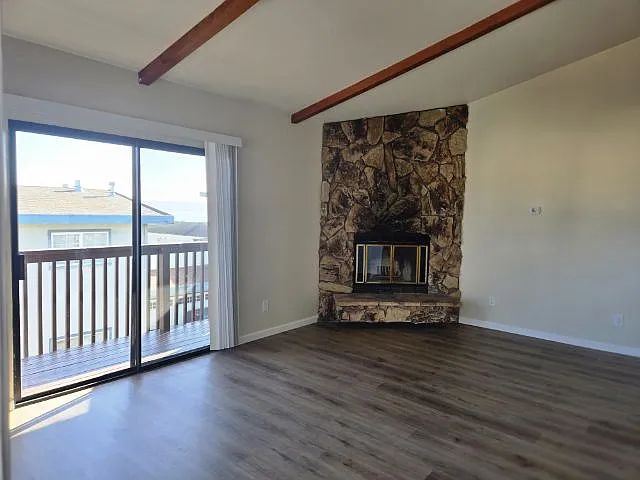 662 Laine St #A — Photo 3