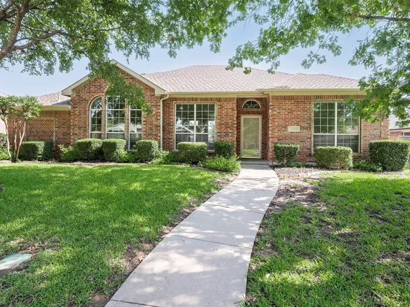 1537 Crested Butte Dr, Lewisville, TX 75077