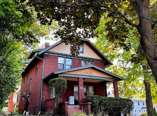 183 Oakdale Ave APT A, Akron, OH 44302