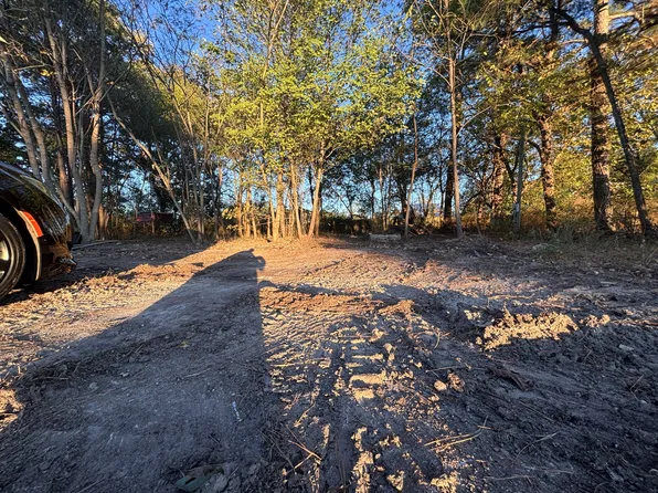1868 Woodbury Hwy, Manchester, TN 37355