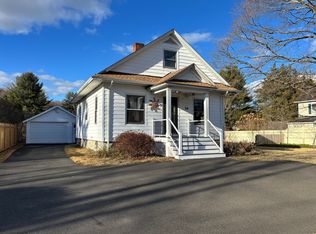 36 Sugar St, Newtown, CT 06470