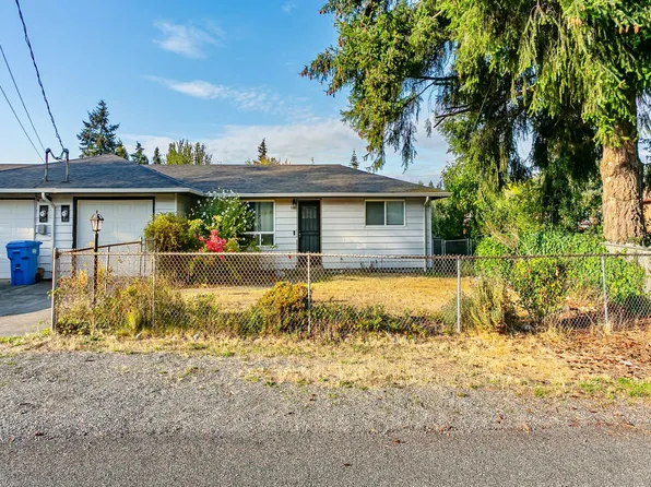 863 98th St S, Tacoma, WA 98444
