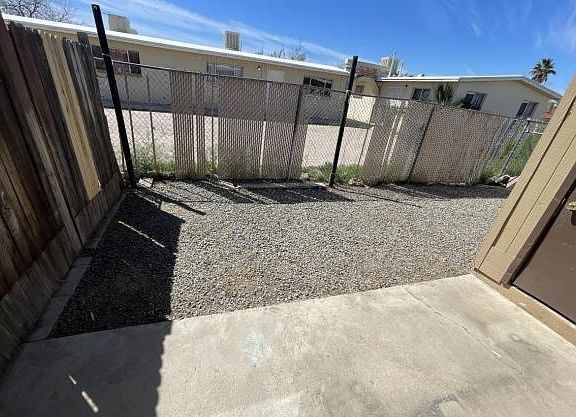 5th image of 5836 S Morris Blvd #3