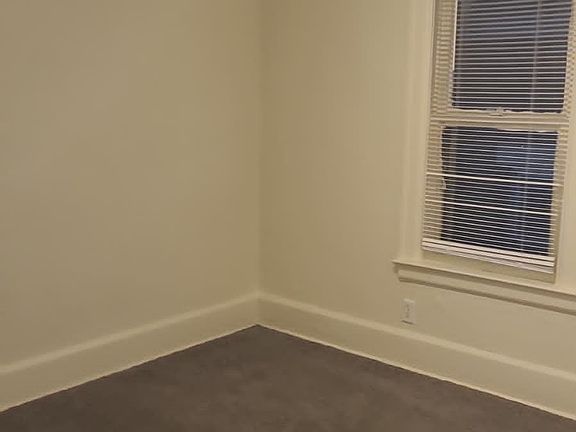 3rd image of 11659 Ohio St