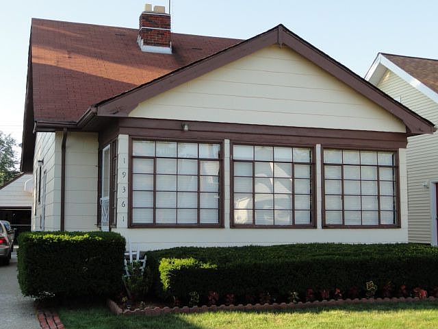 1st image of 19361 Monterey Ave