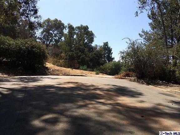 2nd image of 0 La Forest Dr