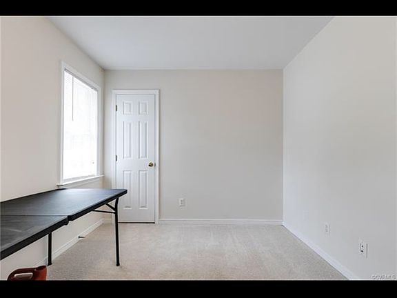 4th image of 8571 Woodlake Dr