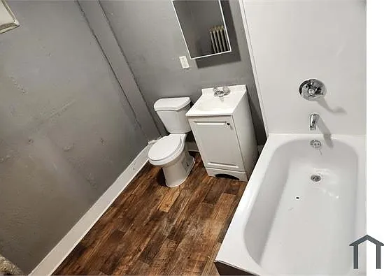 407 W 22nd St #1 — Photo 5