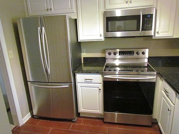 Completely new kitchen,