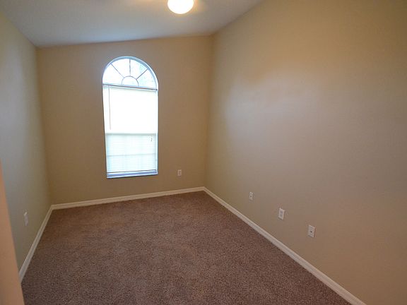 3rd image of 5544 Foxtail Ct