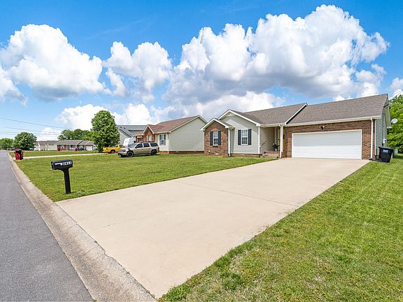 3rd image of 2413 Egret Dr