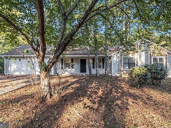 3rd image of 1748 Charmeth Rd