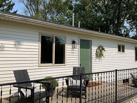 4th image of 35389 Eldon Dr