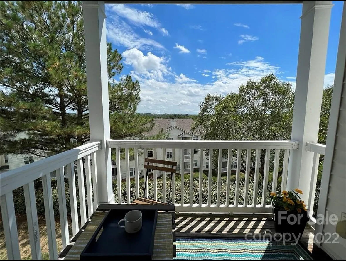 11278 Hyde Pointe Ct — Photo 2