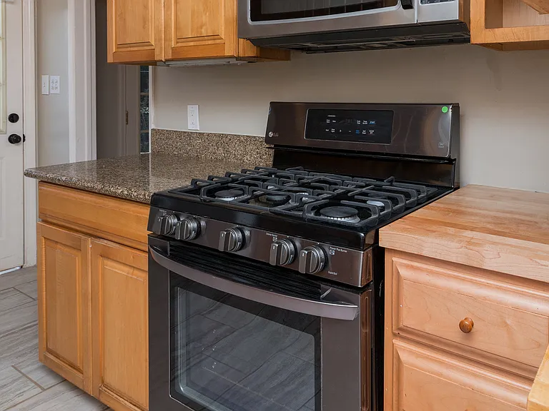 4711 Purdue Ave — Photo 7