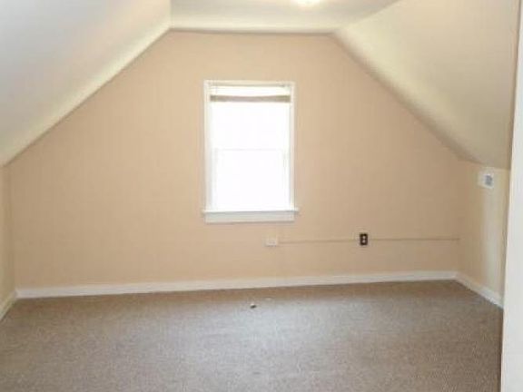 5th image of 3510 Garland Ave