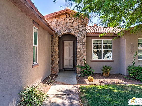 2nd image of 40286 Padova Dr
