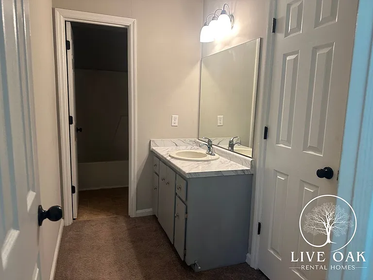 997 Ridgeland Dr — Photo 11
