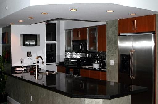1st image of 1625 Kennedy Cswy APT 1008A