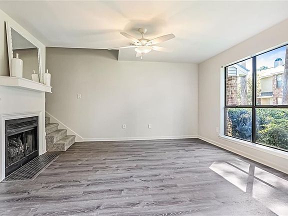 4th image of 115 Pineridge St W Unit 115