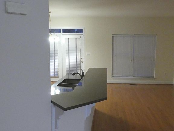 4th image of 16456 Kenneweg Ct