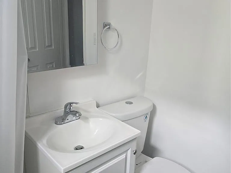 6 Hadley Ave #1 — Photo 12