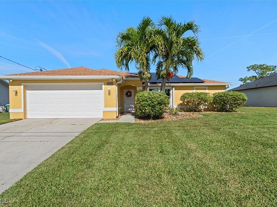 1st image of 2041 NE 28th St