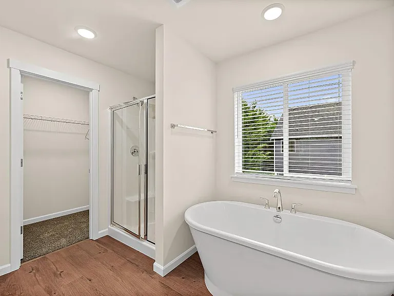 15851 Woodland Ct SE — Photo 33