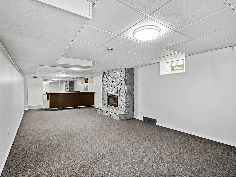 1411 Fairmont St — Photo 24