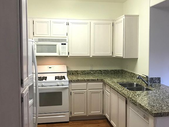 2nd image of 5551 W 6th St APT 3118