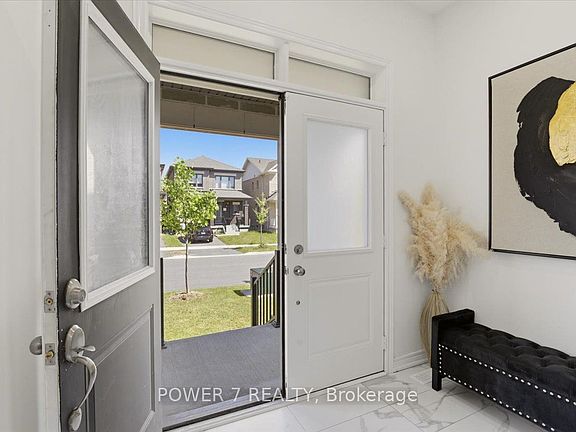 2nd image of 94 Conarty Cres