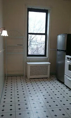 Rented by Windsor Homes Realty Corp | media 47