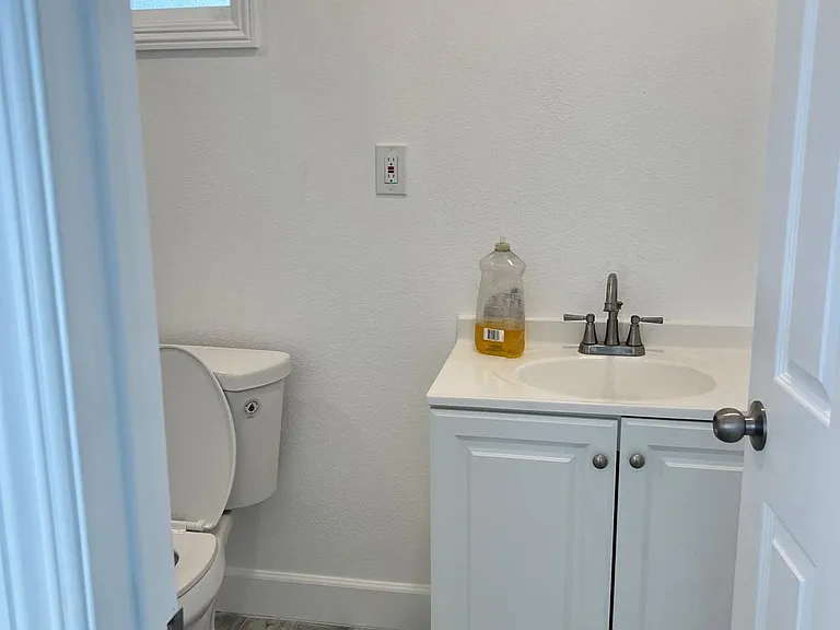 120 W 73rd St #5 — Photo 5