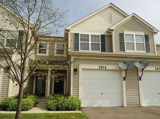 3014 Falling Waters Ln, Lindenhurst, IL 60046