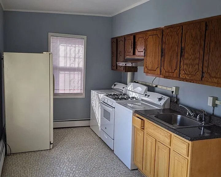946 Elizabeth Ave #2 — Photo 15
