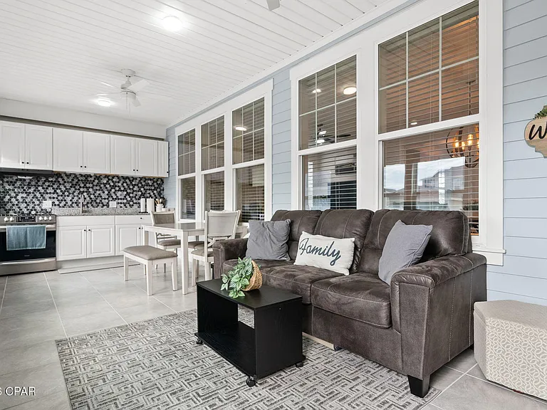 2101 Kingfisher Ct — Photo 33