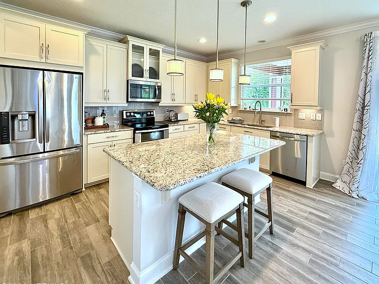 6887 Azalea Grove Dr — Photo 8