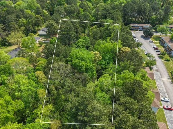 1453 California Ave #120, Conley, GA 30288