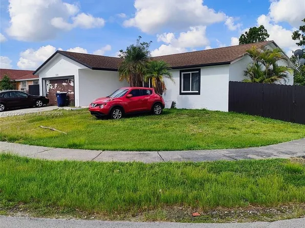 26200 SW 132nd Pl, Homestead, FL 33032
