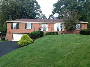 1720 Hathaway Ln, Pittsburgh, PA