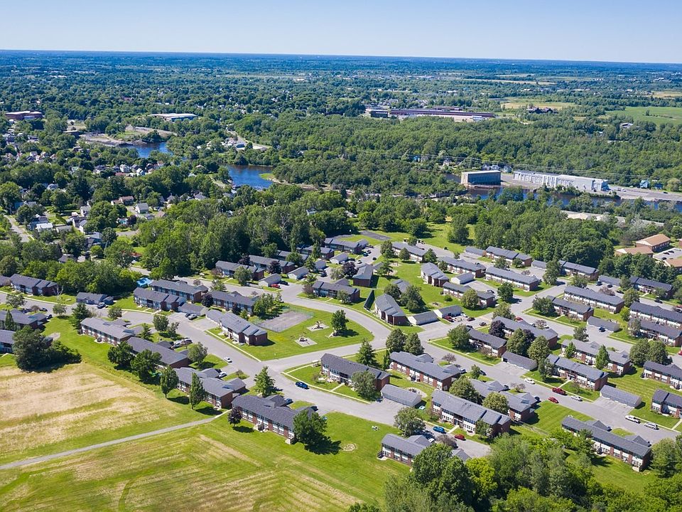A complete look at the connected living experience.