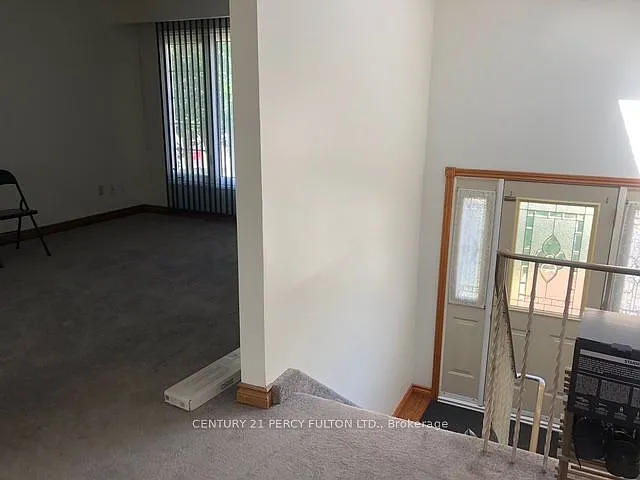 791 Sheppard Ave #MAIN — Photo 3