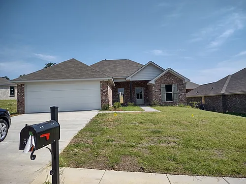 576 Silver Hill Dr Photo 1