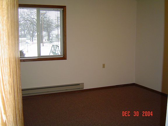 4th image of 317 N Aspen St APT 204