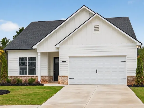 171 Crimson Feather Dr, Jefferson, GA 30549