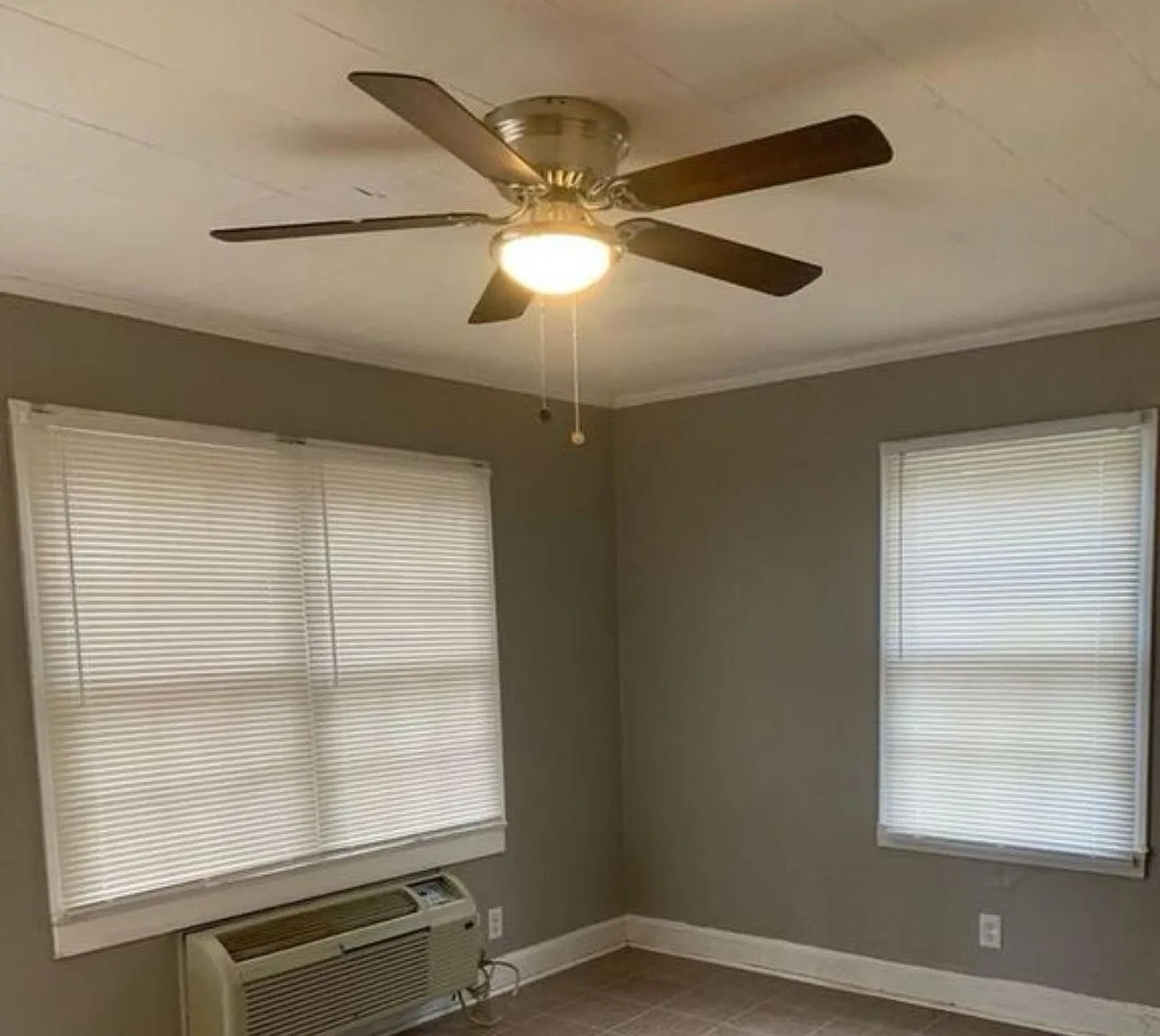 2 bed, 600 sqft, $1,250 — Photo 2