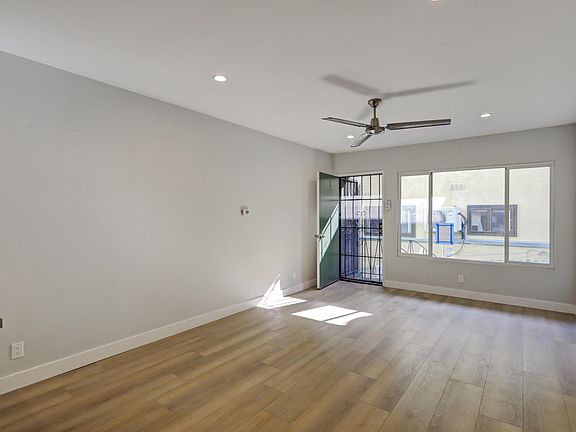 3rd image of 644 Pier Ave #3